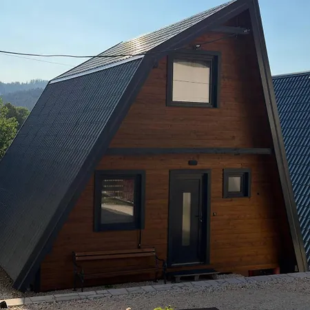 Chalet Aurora Pale